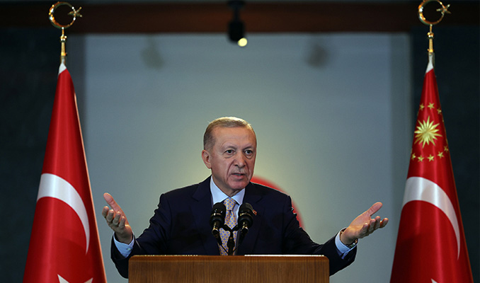 Erdoğan: Türkiye ne zaman kritik yol ayrımına gelse kirli senaryolar devreye sokuluyor