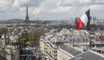 Fransa, İsrail’in “soykırım” davası kararına saygı duyacak