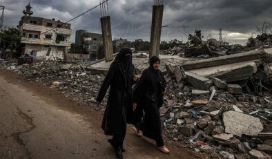 BM: Gazze’de yerinden edilen 1,9 milyon kişinin yaklaşık 1 milyonu kadın