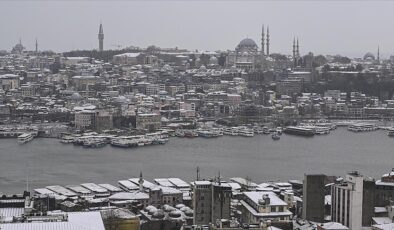 İstanbul’da cuma ve cumartesi günleri hafif kar yağışı bekleniyor