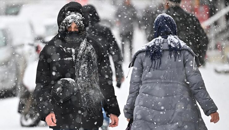 Meteoroloji uzmanı tarih verdi: İstanbul’a kar yağışı geliyor