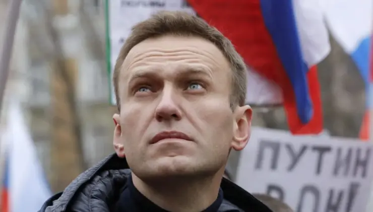 Navalni’nin cesedi annesine teslim edildi