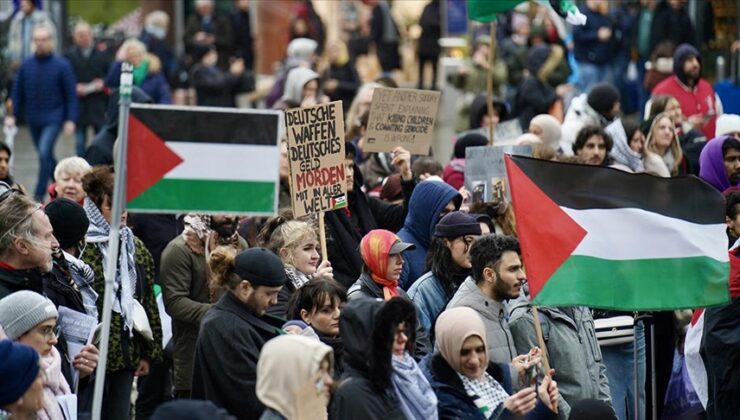 Almanya’da Filistin’e destek mitingi düzenlendi