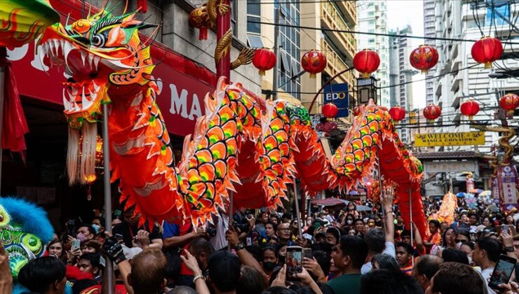 Çin, Ay Yeni Yılı’nı kutladı