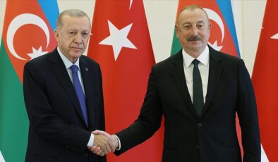 Erdoğan, Aliyev’i seçim zaferi nedeniyle tebrik etti