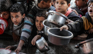 Filistinli gazeteciler, Gazze’deki açlık için dünyayı yardıma çağırdı