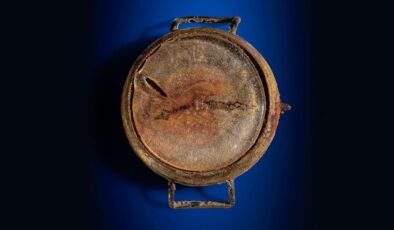 Hiroşima’nın kalıntılarında bulunan kol saati 31 bin dolara satıldı