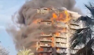 İspanya’da apartmanda yangın: Ölü sayısı 10’a yükseldi