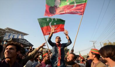 İmran Han’ın partisi PTI, 2 siyasi partiyle ittifak kuracak