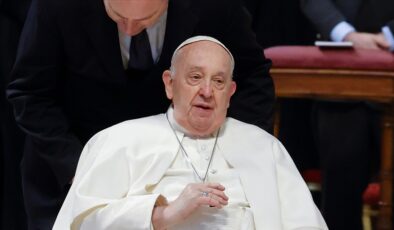 Papa’dan Ukrayna ve Rusya’ya ‘müzakere çağrısı’