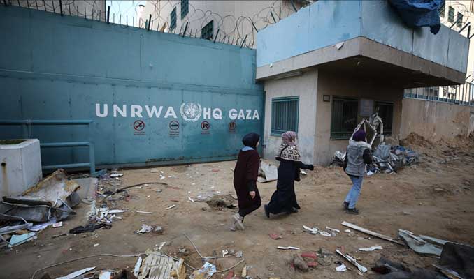 İsrail’in hedefindeki UNRWA uyardı: Ciddi tehdit altındayız