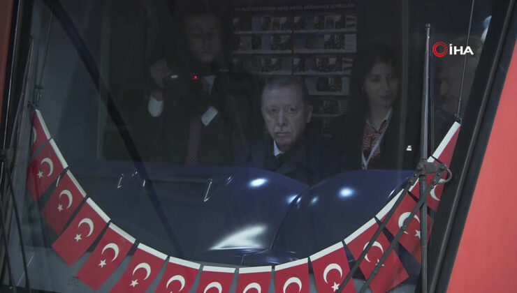 Erdoğan İstanbul’da yeni metro hattının test sürüşünü yaptı