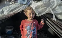 Gazze Şeridi’nde yarısı çocuk 1,7 milyon Filistinli yerinden edildi