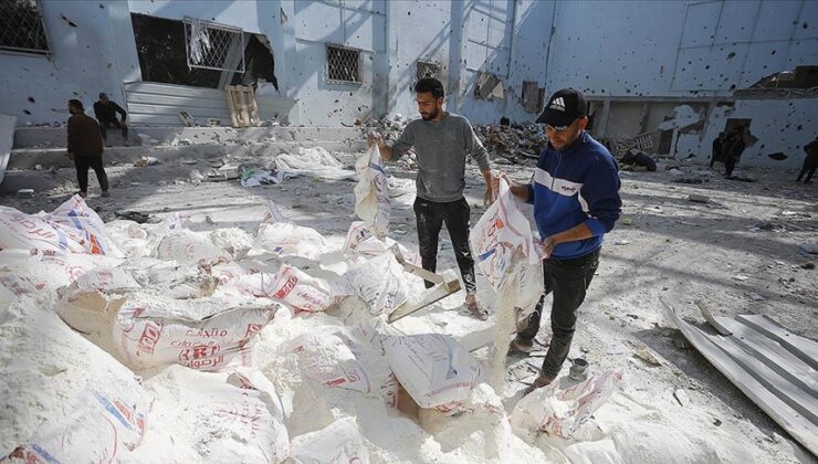 İsrail Gazze’de yardım dağıtım deposunu vurdu