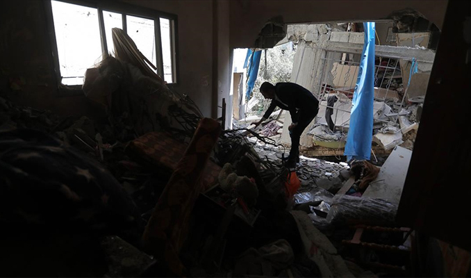 İsrail, Refah’a düzenlediği saldırılarda 14 Filistinliyi öldürdü