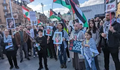 İsveç ve Hollanda’da Gazze’ye destek gösterisi düzenledi