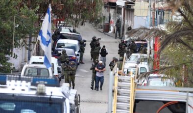 İsrail, Batı Şeria’da 7 bin 505 Filistinliyi gözaltına aldı