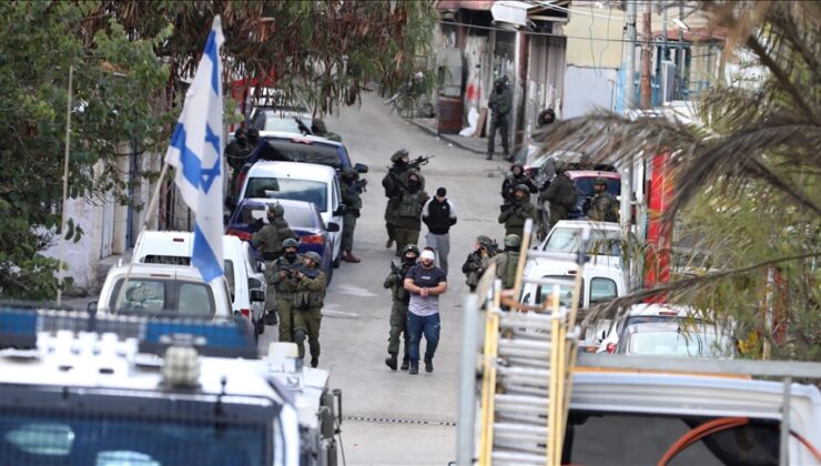 İsrail, Batı Şeria’da 7 bin 505 Filistinliyi gözaltına aldı