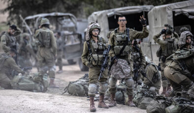 İsrailli askerin Filistinliye hakaretine Fransa’dan tepki: Şoke edici ve iğrenç