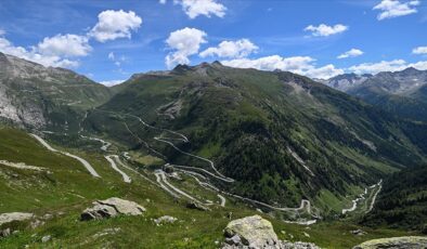 İsviçre Alpleri’nde 6 kayakçı kayboldu!