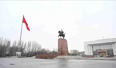 Kırgızistan’da şiddetli rüzgar nedeniyle “acil durum” ilan edildi