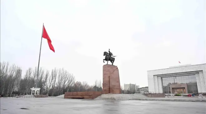 Kırgızistan’da şiddetli rüzgar nedeniyle “acil durum” ilan edildi
