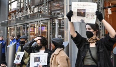 Filistin yanlısı göstericiler, New York Times gazetesi binasına girdi