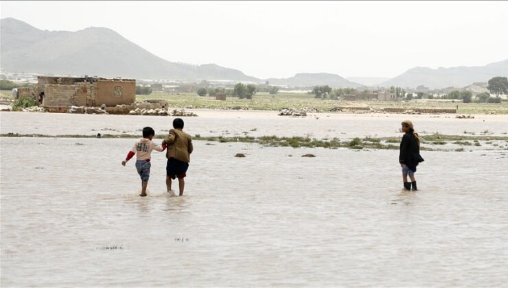 Yemen’de şiddetli yağış ve sel sonucu 6 bin aile yerinden edildi