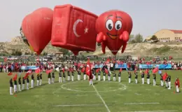 23 Nisan Türkiye’de sadece Ürgüp’te böyle kutladı