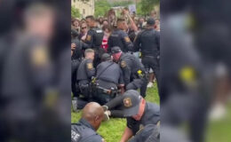 Polisten Teksas Üniversitesi öğrencilerine sert müdahale