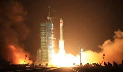 Çin, Gaojin-3 01 uydusunu uzaya fırlattı