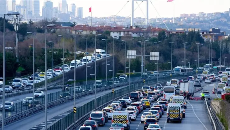 İstanbul’da trafik yoğunluğu yüzde 80’e çıktı