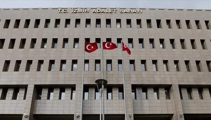 İzmir’de FETÖ’ye yönelik operasyonda yakalanan 18 kişi tutuklandı