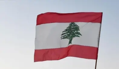 Lübnan hava sahasını kapattığını duyurdu
