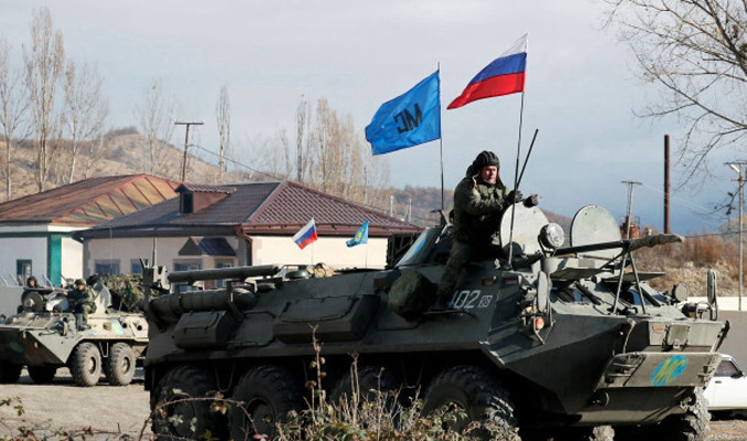 Rus barış güçleri Dağlık Karabağ’dan çekilmeye başladı
