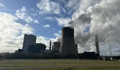 Dünyada Kapatılacak kömür santralleriyle 1,4 milyar ton karbon emisyonu engellenecek