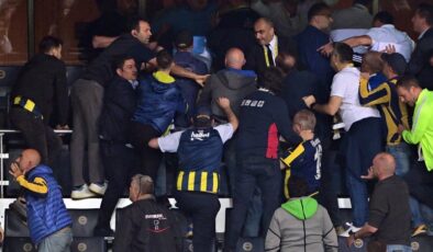 Maç sonu Fenerbahçe yönetimi ve taraftarlar arasında arbede!