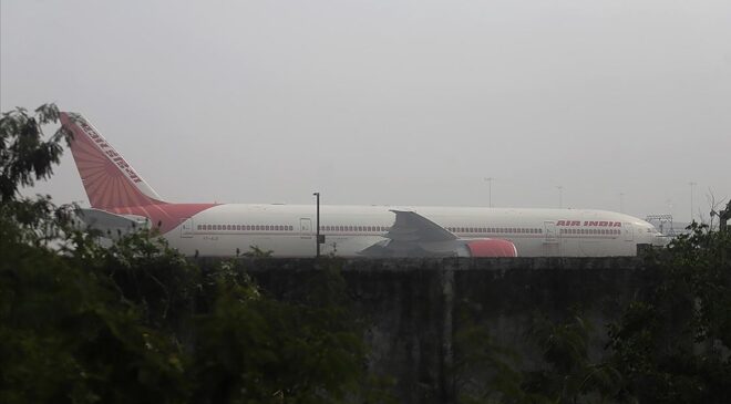 Air India Express, 90 kadar uçuşunu iptal etti