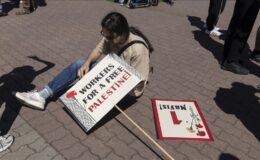Almanya’daki 1 Mayıs yürüyüşünde “Özgür Filistin” sloganları