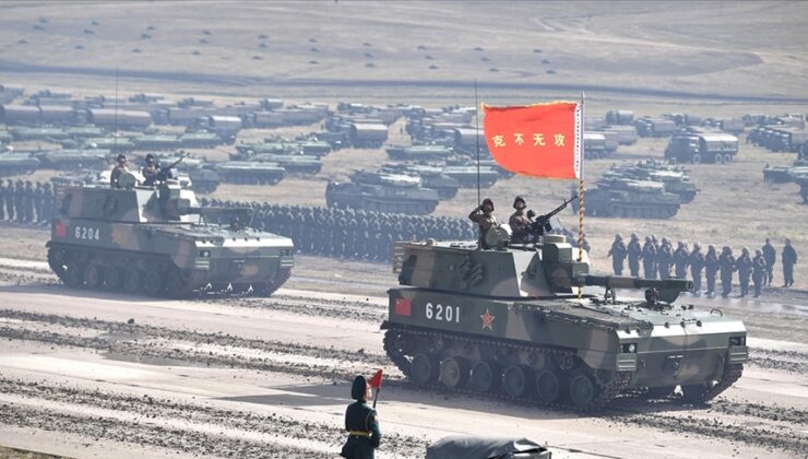 Çin, Tayvan’ın etrafını kuşatan kapsamlı askeri tatbikata başladı