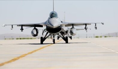 Danimarka, Ukrayna’nın F-16 kullanmasını destekliyor
