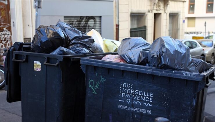 Fransa’da temizlik işçilerinin grevi devam ediyor