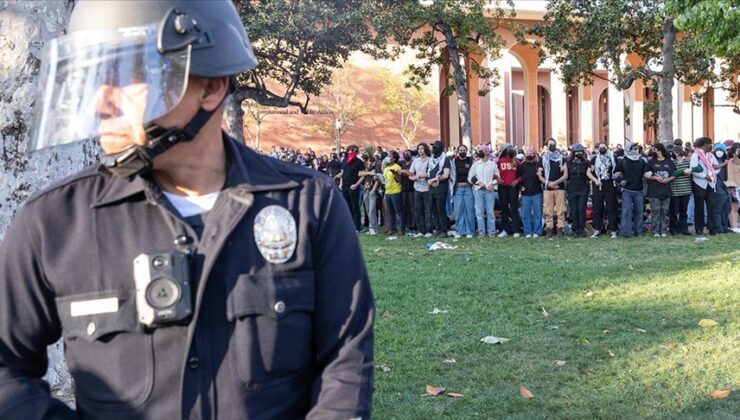 Polis Güney California Üniversitesi’nde kampüsü dağıttı