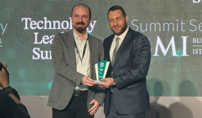 Anadolu Sigorta GMY’sı ‘En Etkin 50 Teknoloji Lideri’ ödülü aldı