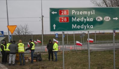 Polonya’dan Rusya sınırına 2,5 milyar dolarlık yatırım