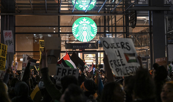 Boykotların hedefindeki Starbucks’ın geliri ocak-mart döneminde düştü