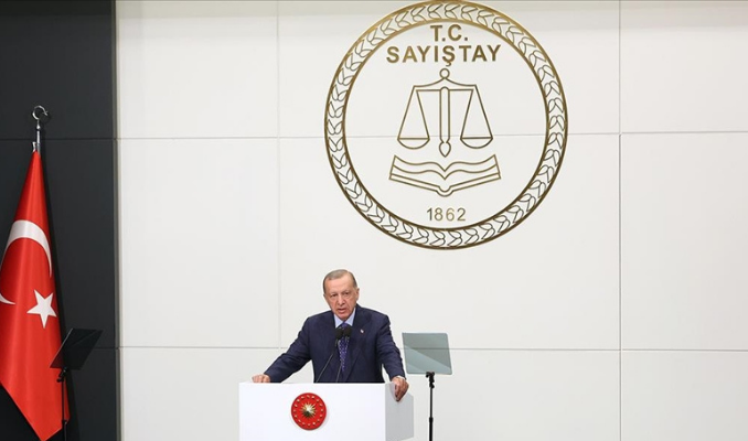 Erdoğan: Evlatlarımıza yeni anayasa borcumuz var
