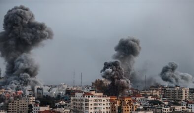 İsrail ordusu Gazze’de Filistinlilerin sığındığı okulu bombaladı