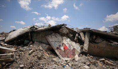 İsrail, Gazze’de düzenlediği saldırılarda 8 Filistinliyi öldürdü