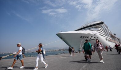İzmir’e kruvaziyer 3 bin 641 yolcu getirdi